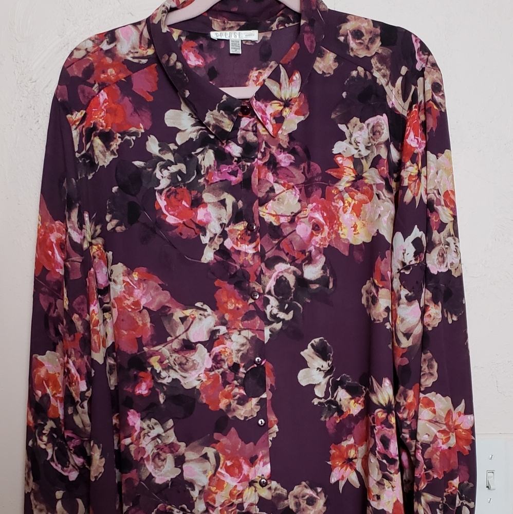 Floral and sheer flowy tunic
